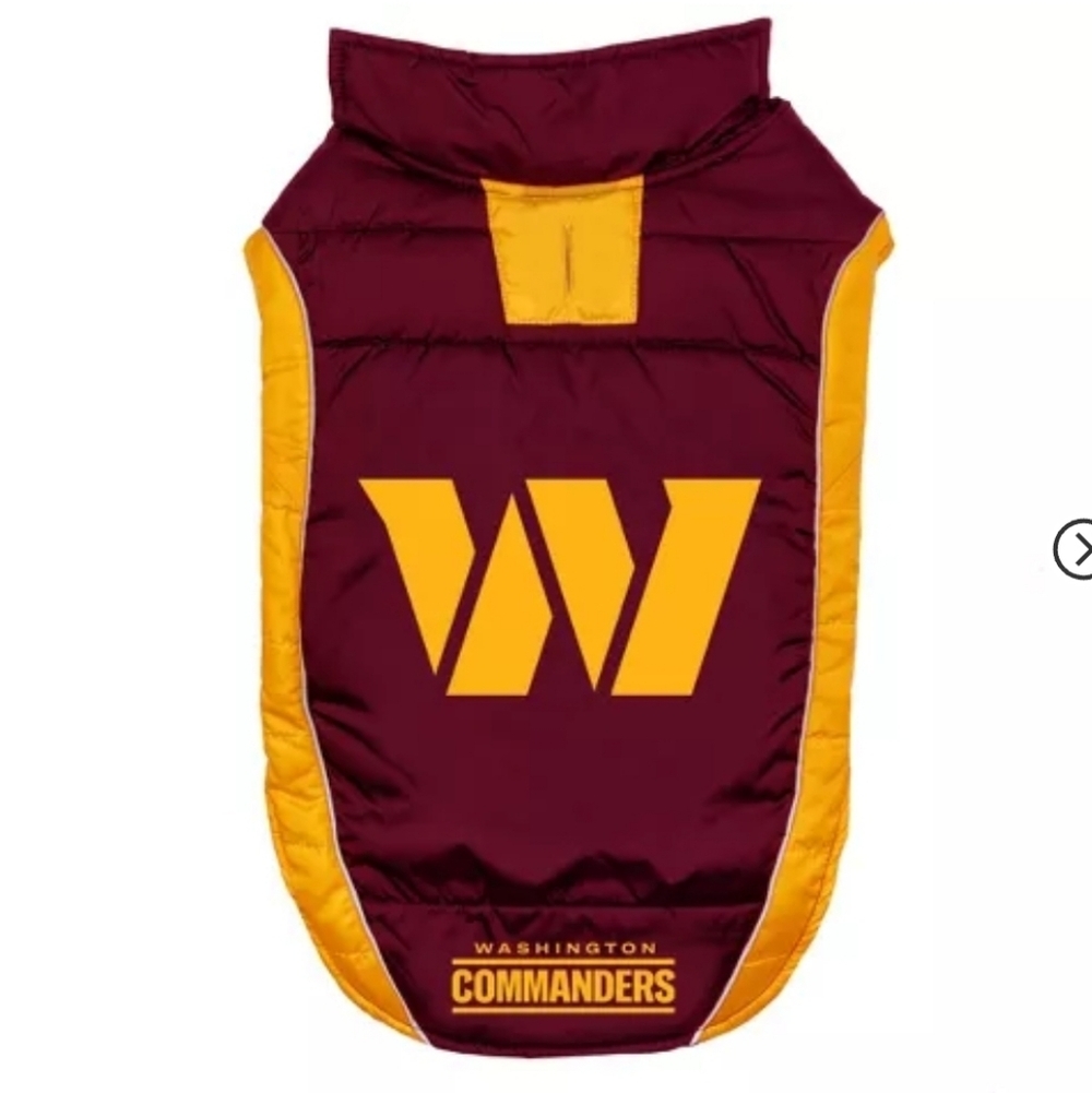 NFL Washington Commanders Dog Puffer Jacket Size Large NEW with Tags